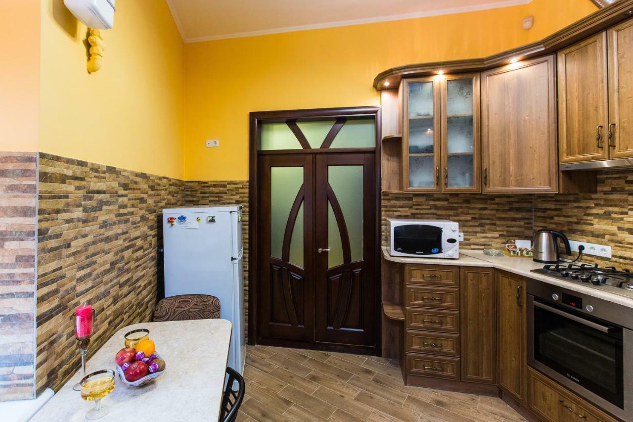 Apartments On Sholom Aleichem Та Ще Варіант Поруч Lviv Exterior foto